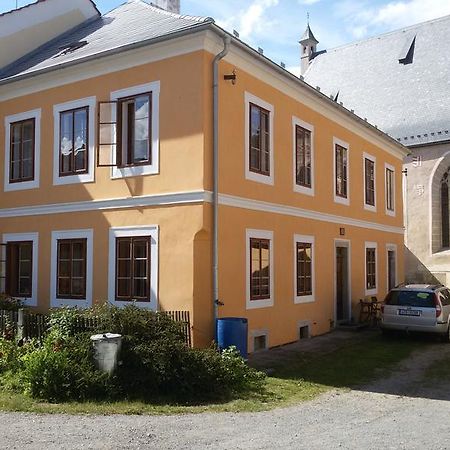 Rožmberk nad Vltavou Mestansky Dumヴィラ エクステリア 写真